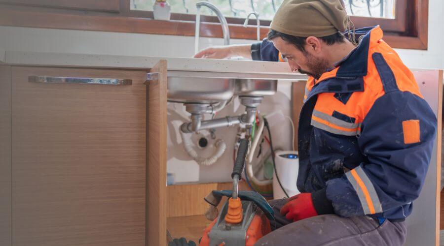 Professional septic tank pumping in Lowell, OR